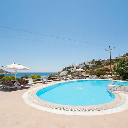 Πανσιόν Holidays In Ios