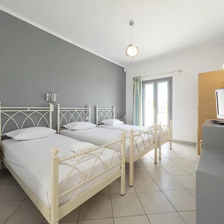 Holidays In Ios Affittacamere Mylopotas