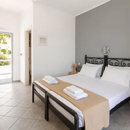 Holidays In Ios Gasthuis