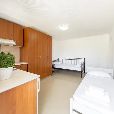 Gasthuis Holidays In Ios 4*