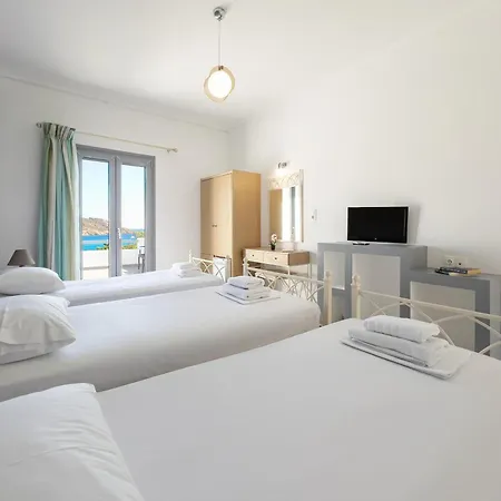 Holidays In Ios Gasthuis 4*