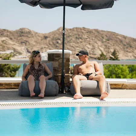 Holidays In Ios 4* 迈洛波塔斯