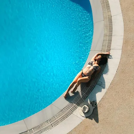 招待所 Holidays In Ios 迈洛波塔斯