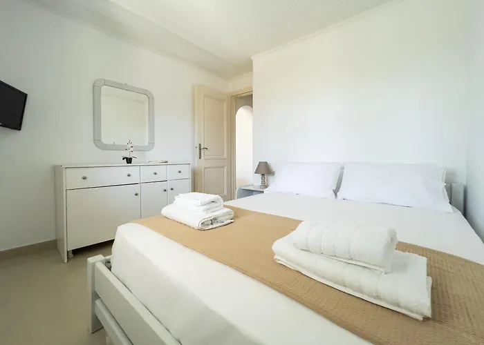 Holidays In Ios Μυλοπότας