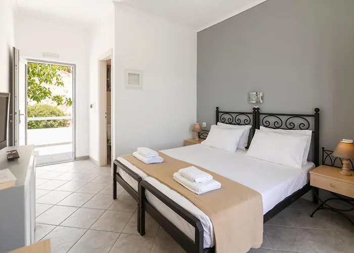 Holidays In Ios Πανσιόν