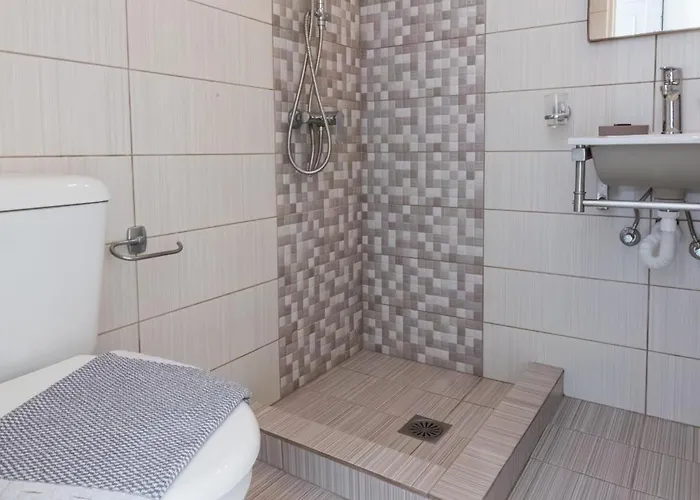 Πανσιόν Holidays In Ios Μυλοπότας