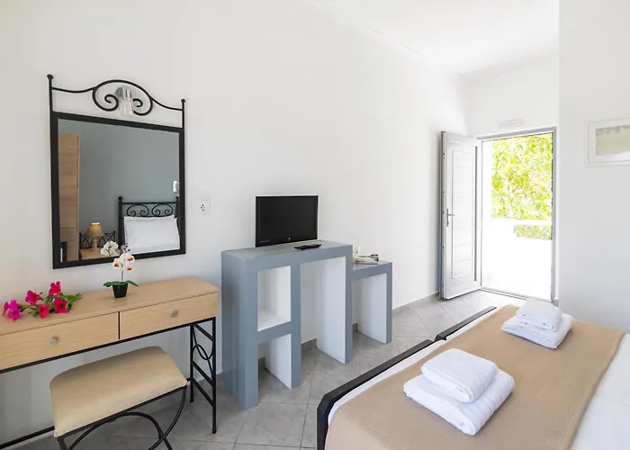 Πανσιόν Holidays In Ios Μυλοπότας