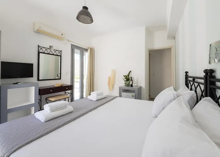 Holidays In Ios Πανσιόν 4*